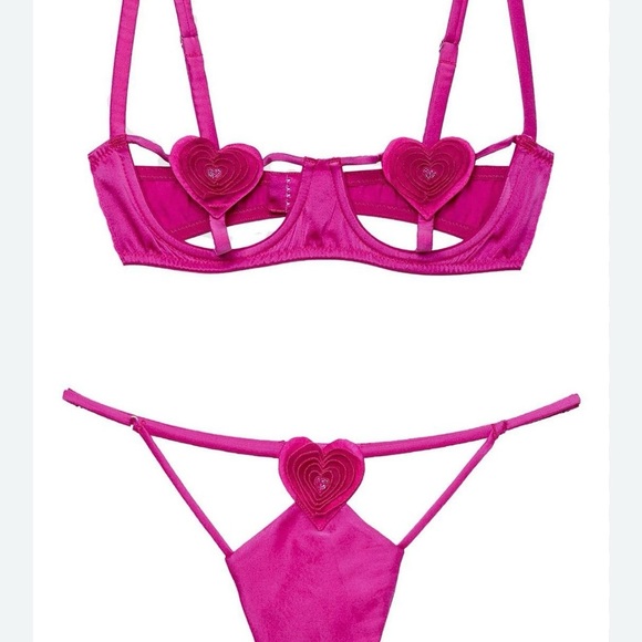 Fleur du Mal Satin Heart Bra Set in Purple - Picture 6 of 6